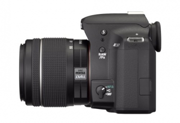 Pentax K 50 SLR-Digitalkamera (16 Megapixel, APS-C CMOS Sensor, 1080p, Full HD, 7,6 cm (3 Zoll) Display, Bildstabilisator) schwarz inkl. Objektiv DA L 18-55 mm WR - 2